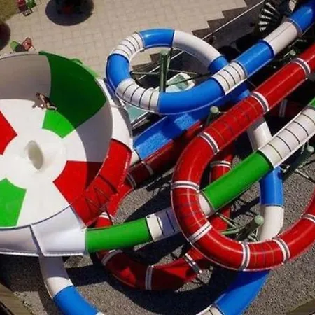 Stacaravan Op Capfun De Bongerd